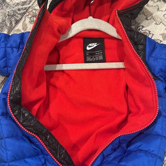Nike Snowsuit - Picture 2 of 4